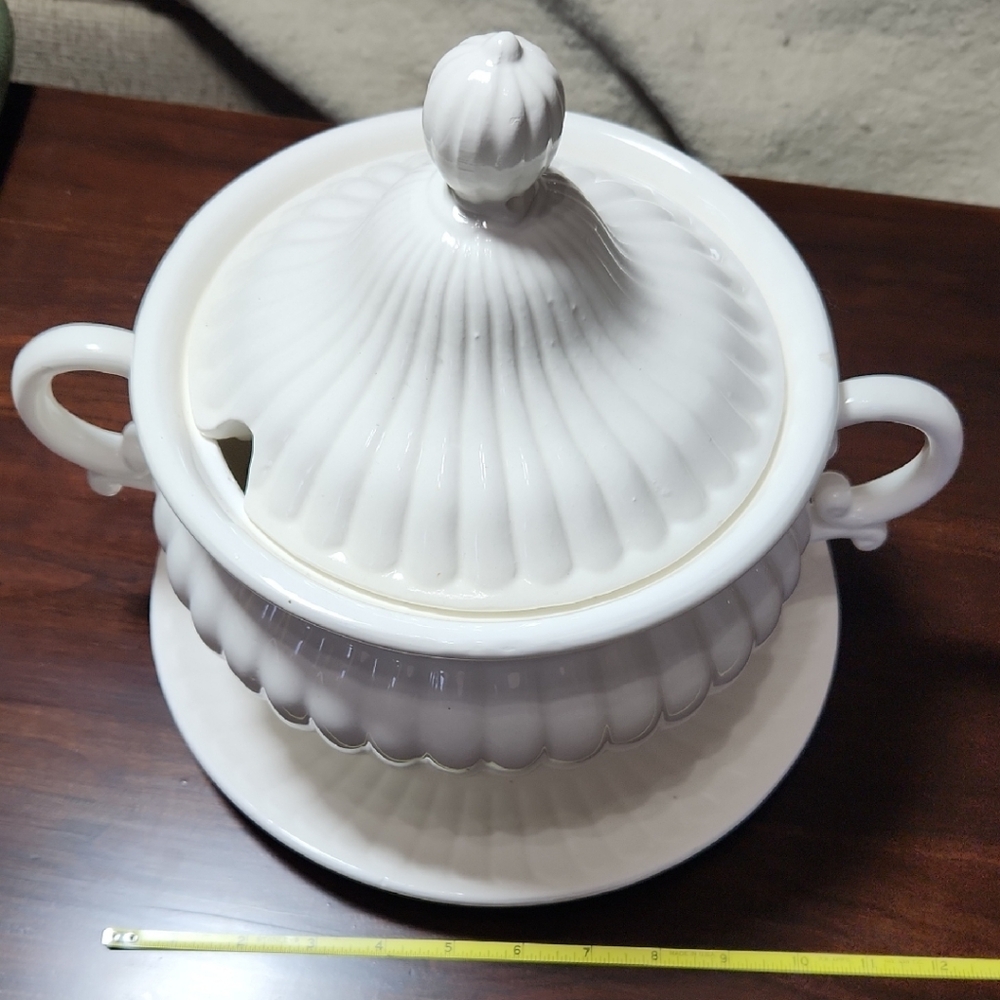 Elegant White Ceramic Tureen with Lid and Handles